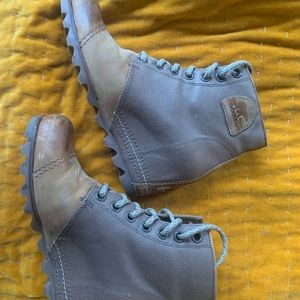 Sorel waterproof boots!